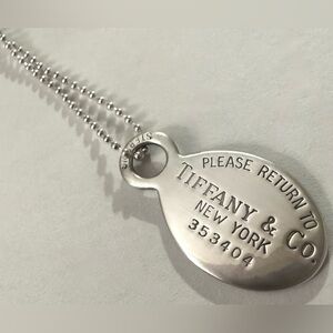 Tiffany & Co. Vintage Return to Tiffany 925 Silver Small Oval Dog Tag Necklace
